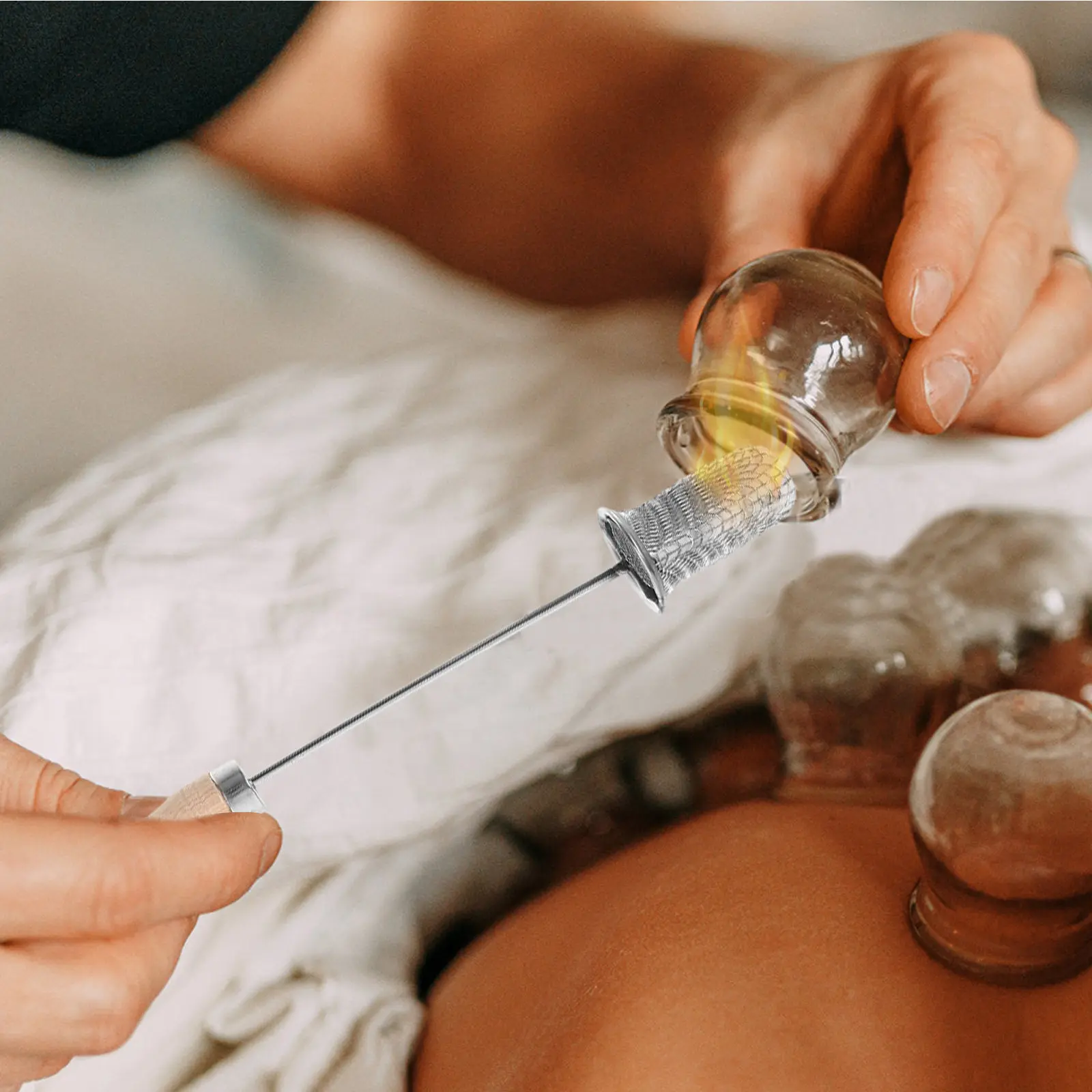 

Палочка для поджигания банок с деревянной ручкой, наконечник, пропитанный спиртом, диаметр 24 мм, защита от ожогов, принадлежности для баночного массажа, для салонов красоты и массажа