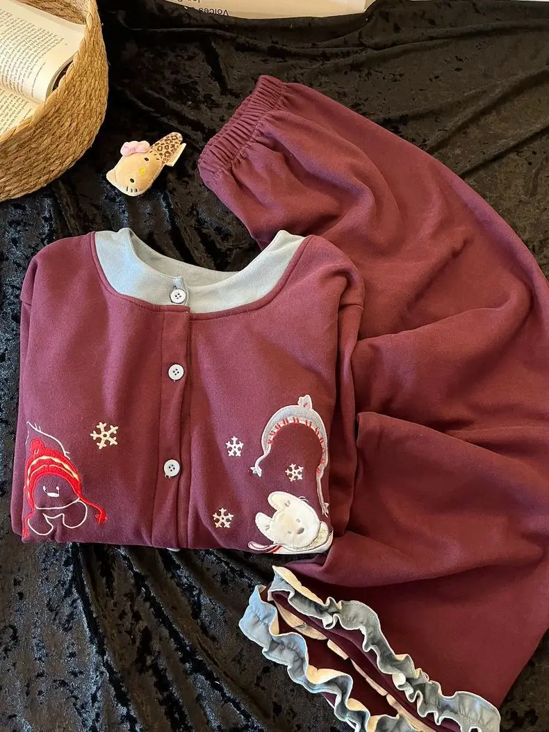 Conjunto de Ropa de Dormir para Mujer Talla Grande 2026, Estilo Holgado y Moderno, Terciopelo Alemán Cálido, Color Rojo, para...