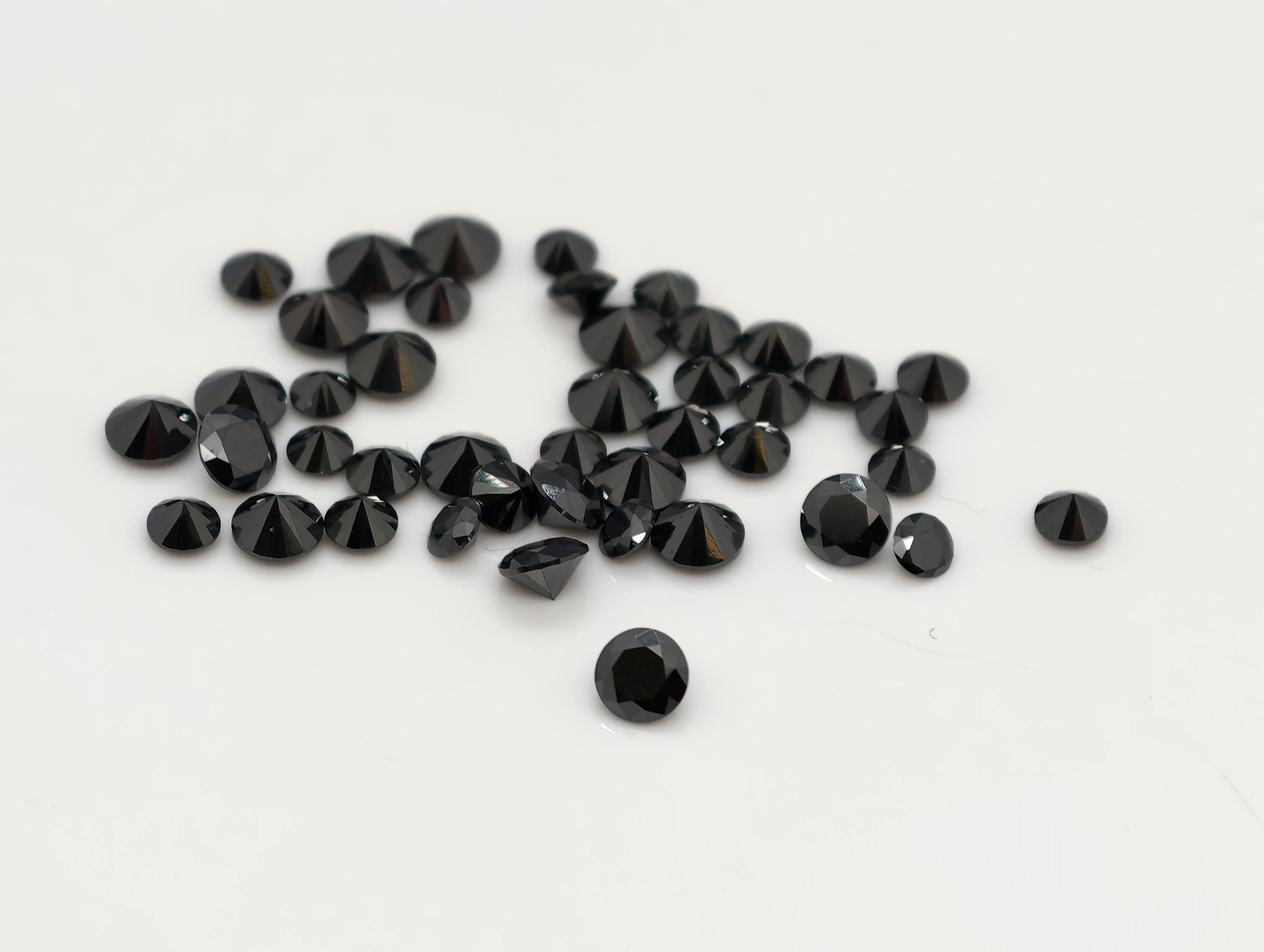 Natural Black Color Moissanite Loose Stones Small Sizes from 0.7mm to 2.9mm (1.0ct / Pack)
