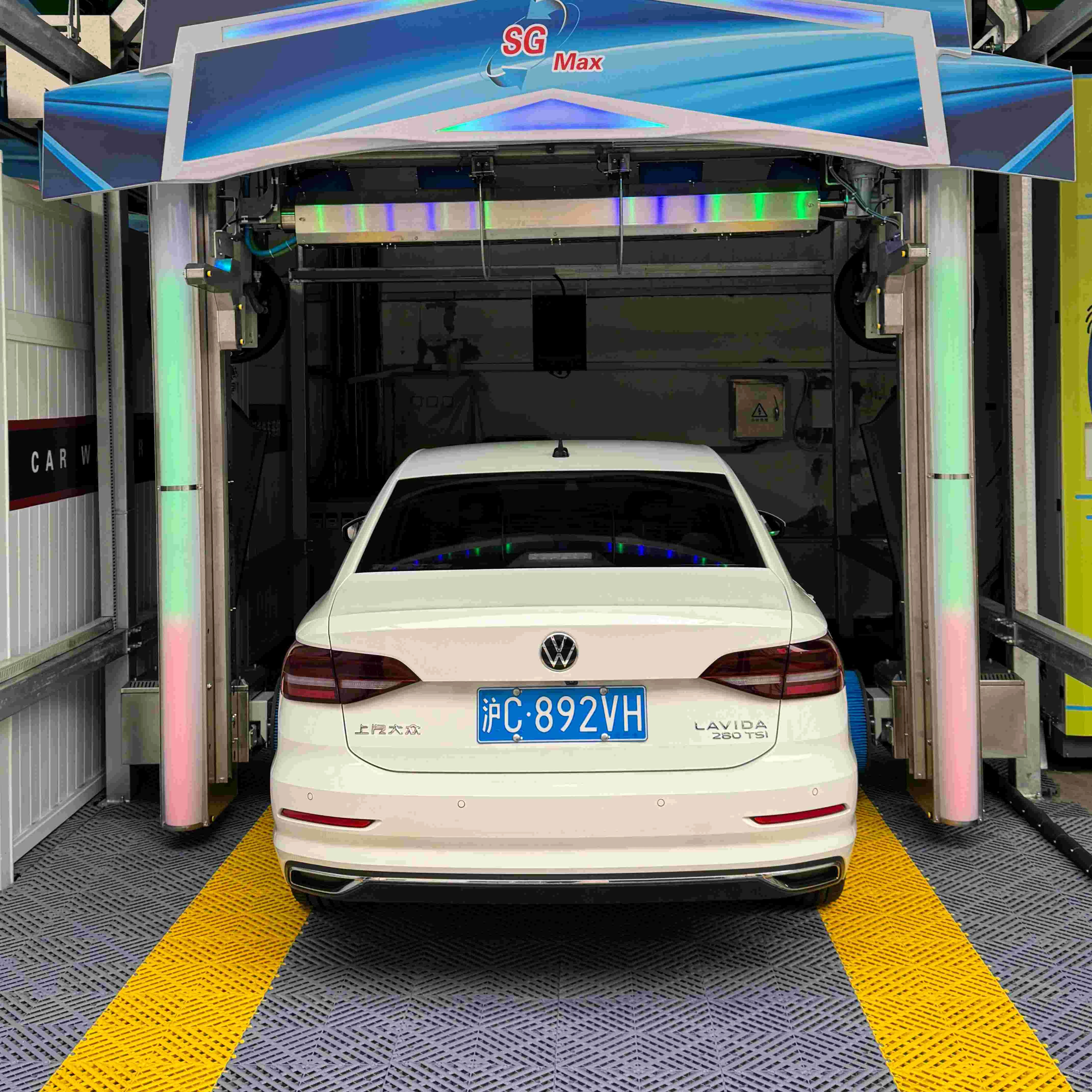 Customized Reciprocating Car Washing Machine High Efficiency Multi-Function Rinse Dry System for Family Car