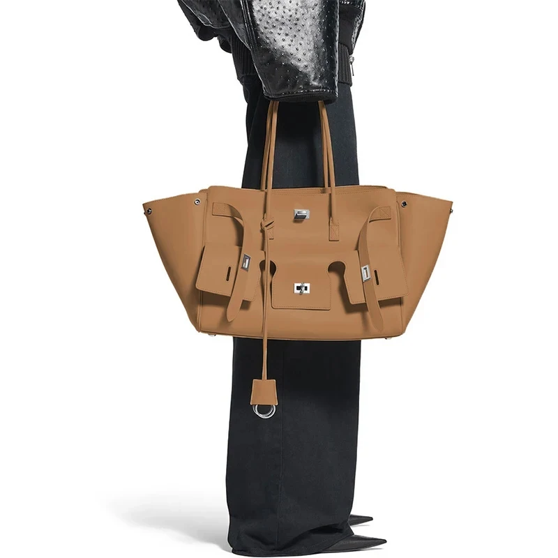 Brand High-quality Soft Pu Leather Handbag Tote Bag Rodeo Lock Design Women Bag Large-capacity Storage Bag Commuter Shoulder Bag - view 5