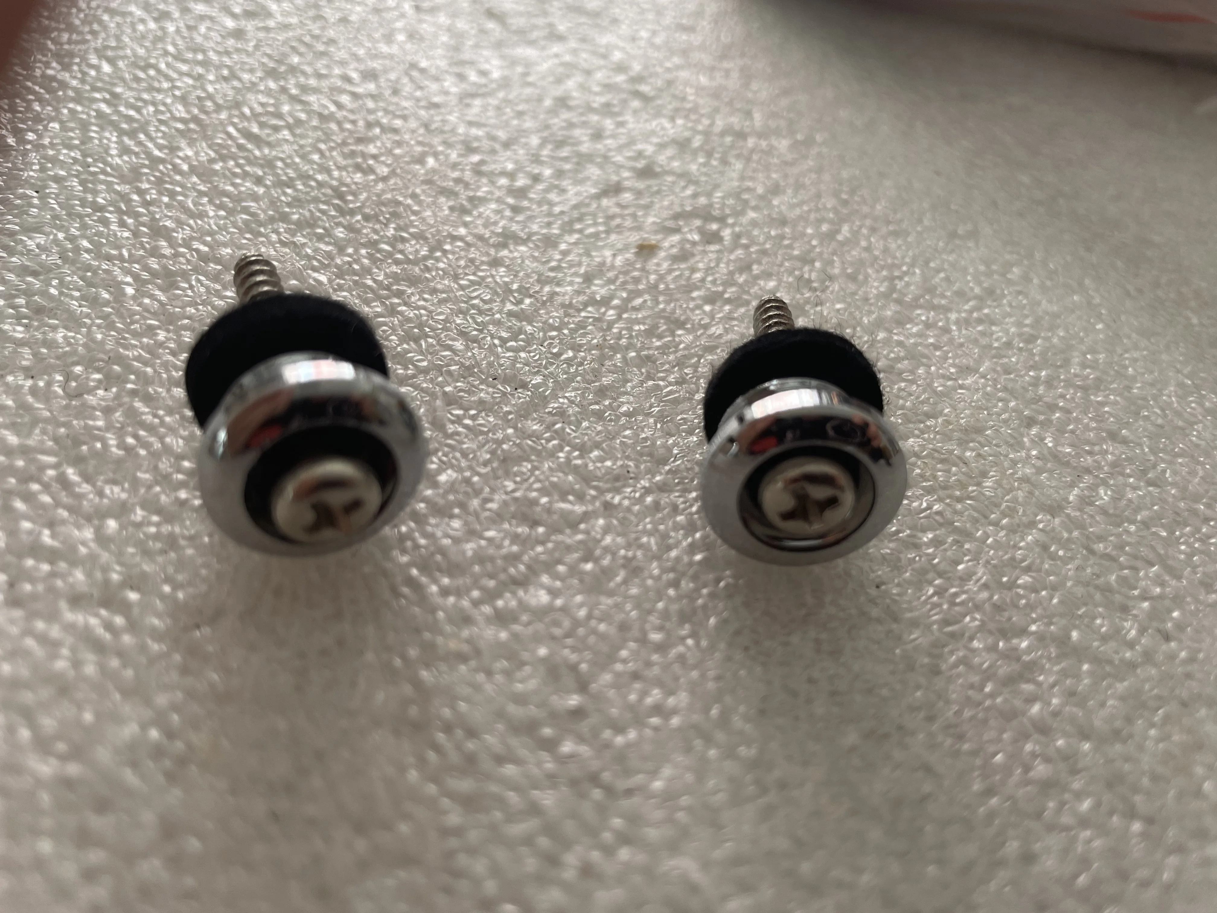 Guitar Strap Lock Locking Pegs Pin, Silver Copper End, Button for Acoustic, Classical, Electric Bass, Ukulele Parts, 1 Pair