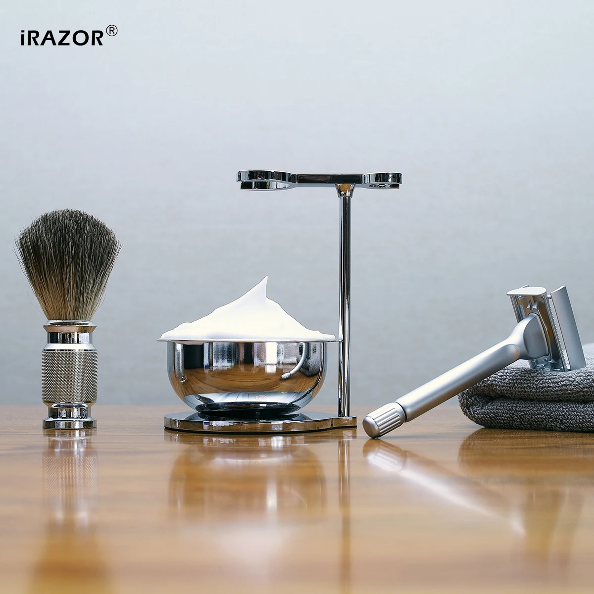iRAZOR バタフライオープン両刃安全カミソリキット(替刃 - Men'S Grooming Blade のレビューと価格