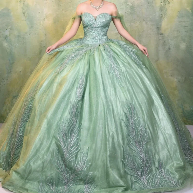 

Зеленые платья для квинсеаньеры с открытыми плечами, блестящими кристаллами, многослойной отделкой, длинным шлейфом, Vestidoe 15, индивидуальный пошив.