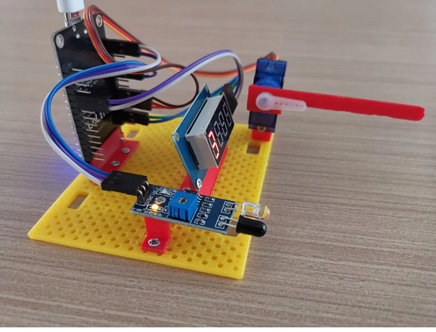 

Intelligent Parking Lot Kids Science Toys STEM Technological Physics Learning Kit Educational Toys For Children