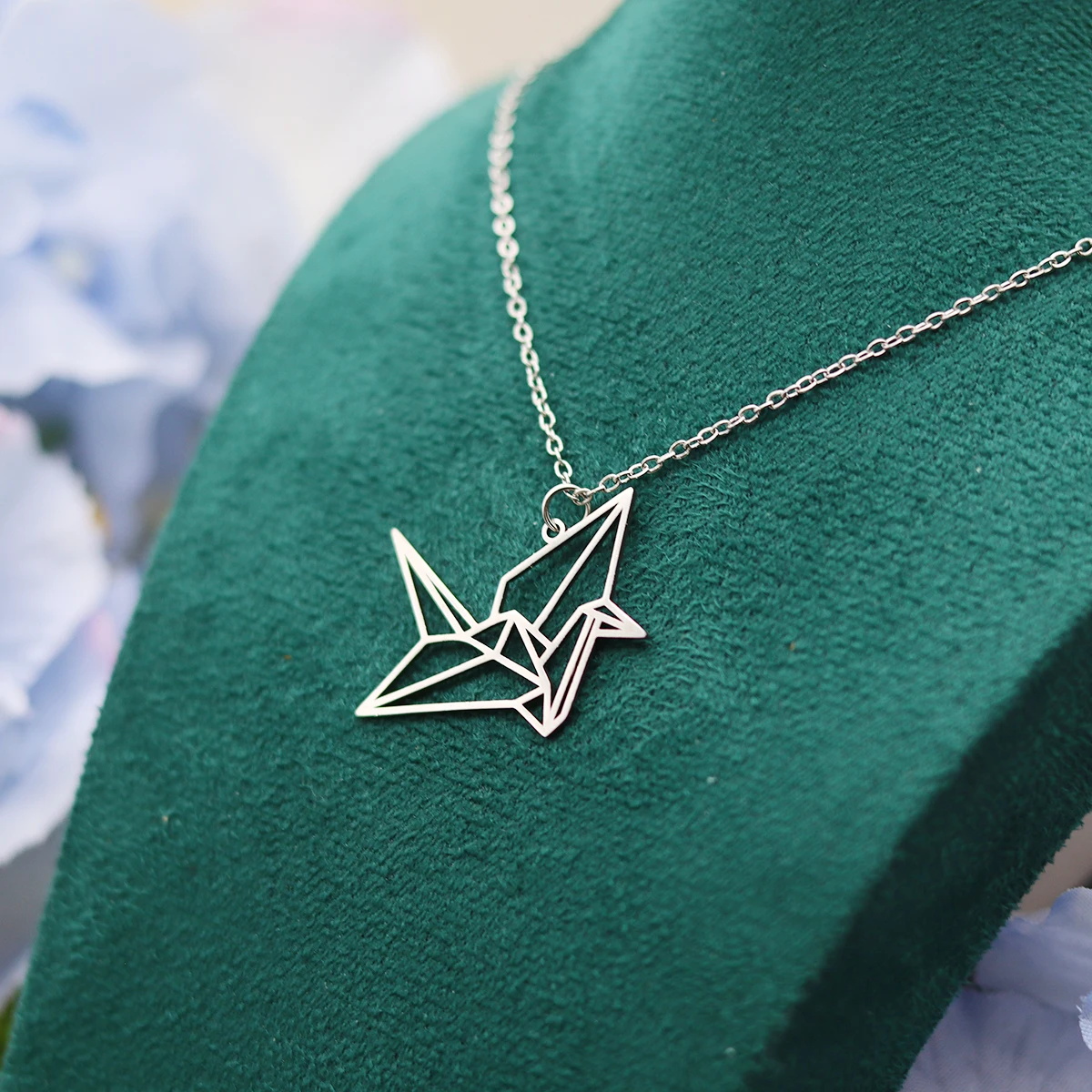 Kinitial Hollow Origami Crane Pendant Necklaces For Women Girls Choker Stainless Steel Bird Neck Chain Party Jewelry Gift