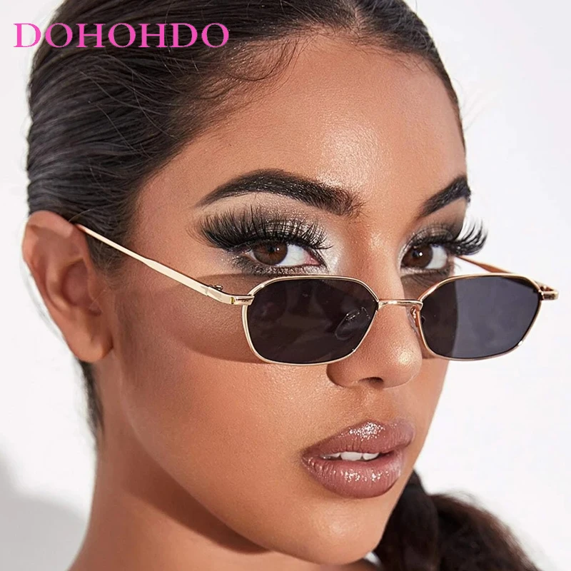 

Rectangle Sunglass Women Men Brand Luxury Brand Design Steampunk Small Metal Frame Travel Outdoor Sun Glasses UV400 Eyeglasses