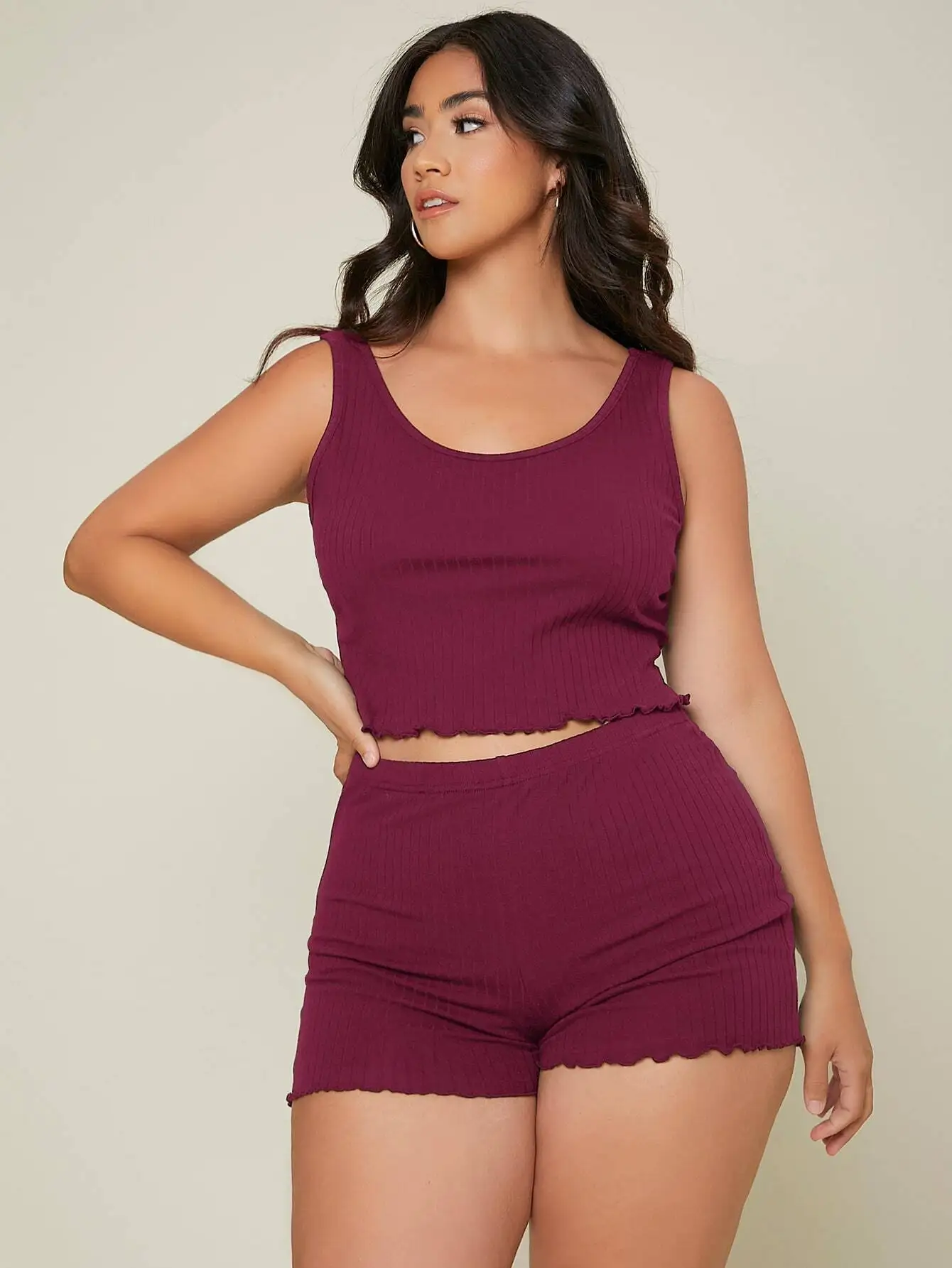 

Ribbed Crop Tank Top and Shorts Set with Scalloped Hem - Burgundy