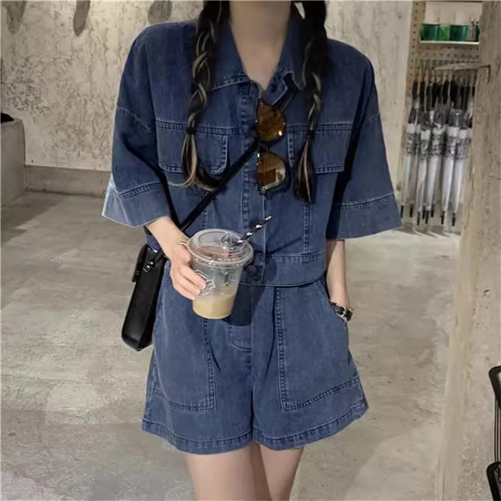 Neue Sommer mode Denim zweiteiliges Set Frauen Kurzarm Jeans hemd Mantel hohe Taille schlanke Shorts lässig y2k Shorts Set Outfits