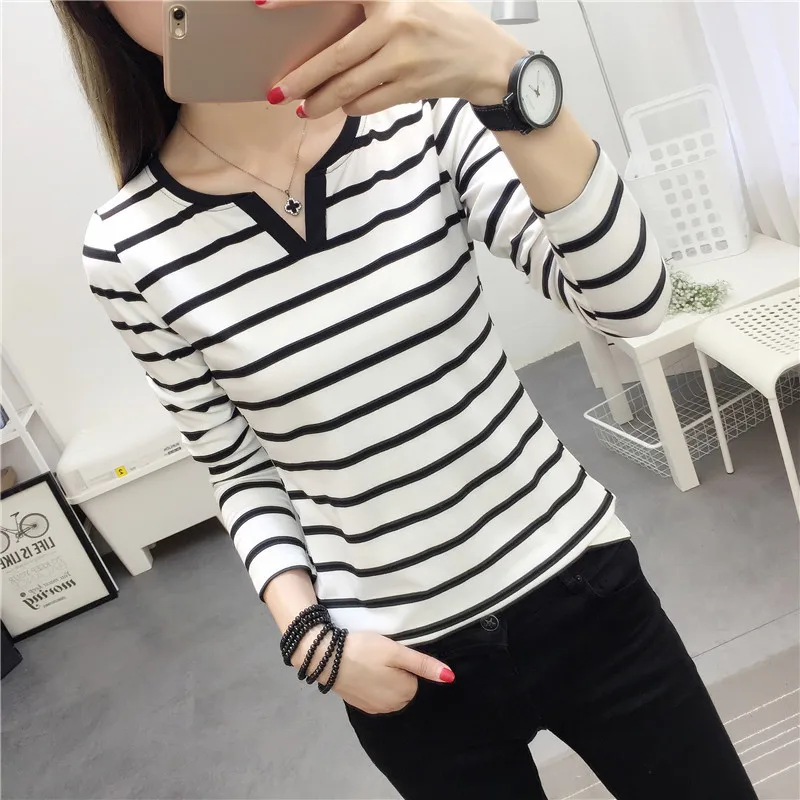 Winter Women's T-shirt Women Loose Long Sleeves V-Neck Shirt Ins Inner Wear Korean Fashion Black White Stripe Top