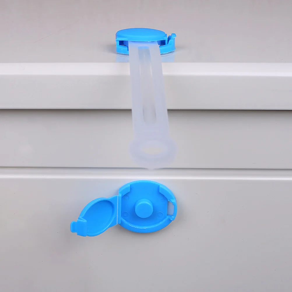 10 قطع من أقفال أمان الأطفال للأجهزة المنزلية والأثاث وخزانة الملابس والثلاجة وغطاء المرحاض وسلة المهملات باللون الأزرق