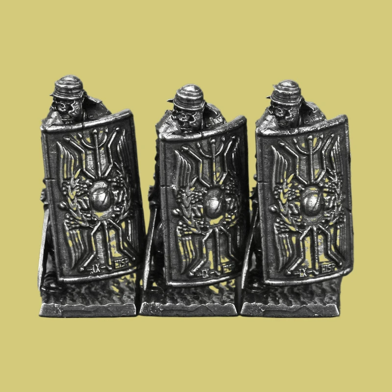 Metal Roman Ninth Legion Soldier Bronze Miniature Model Army Array Toy Car Mounted Table Ornament Gift for Boys Girls Collectors