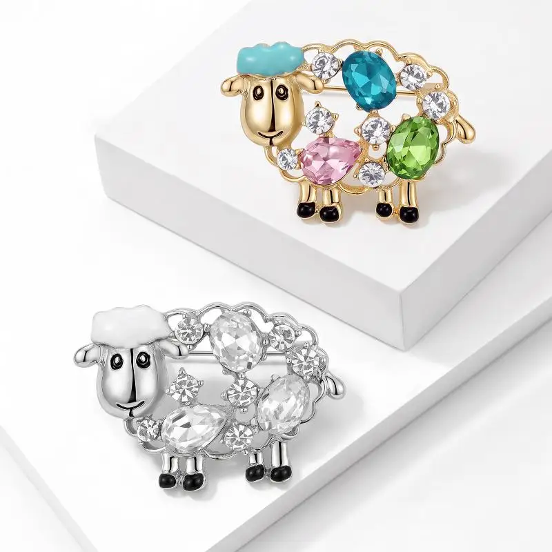 1Pcs Cute And Exquisite Color Diamond Inlaid Sheep Brooch Simple And Versatile Animal Zodiac Lamb Pin Accessories For Men Women