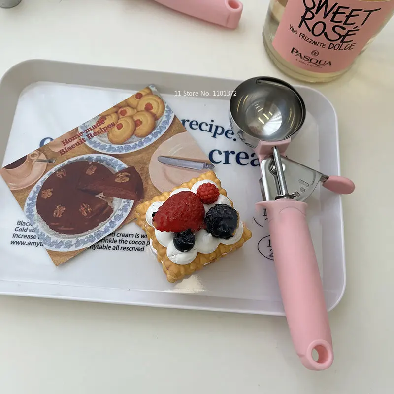 INS Style Stainless Steel Digging Spoon Pink Metal Fruit Digger Watermelon Spoon Ice Cream Digging Spoon Circular Spoon