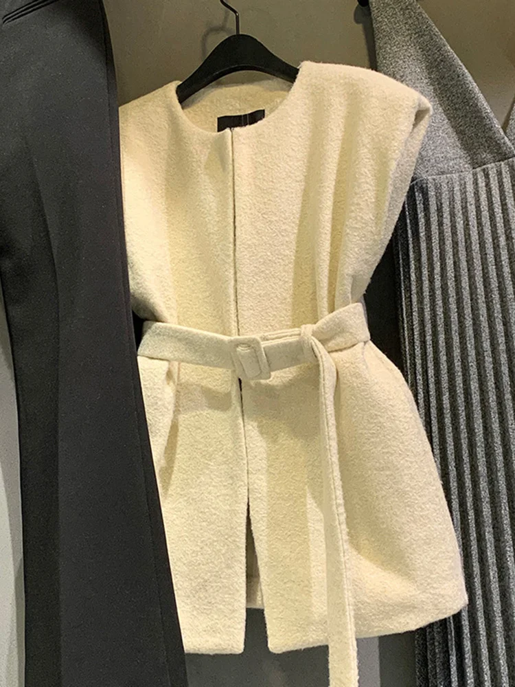 Solid Color Sashes New Small Plush Sleeveless Vest Top For Women 2022 Autumn Winter Female Fashion Clothing G104