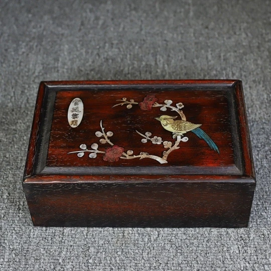 

Miscellaneous rosewood inlaid shell drawer box Chinese classical decorative home decoration