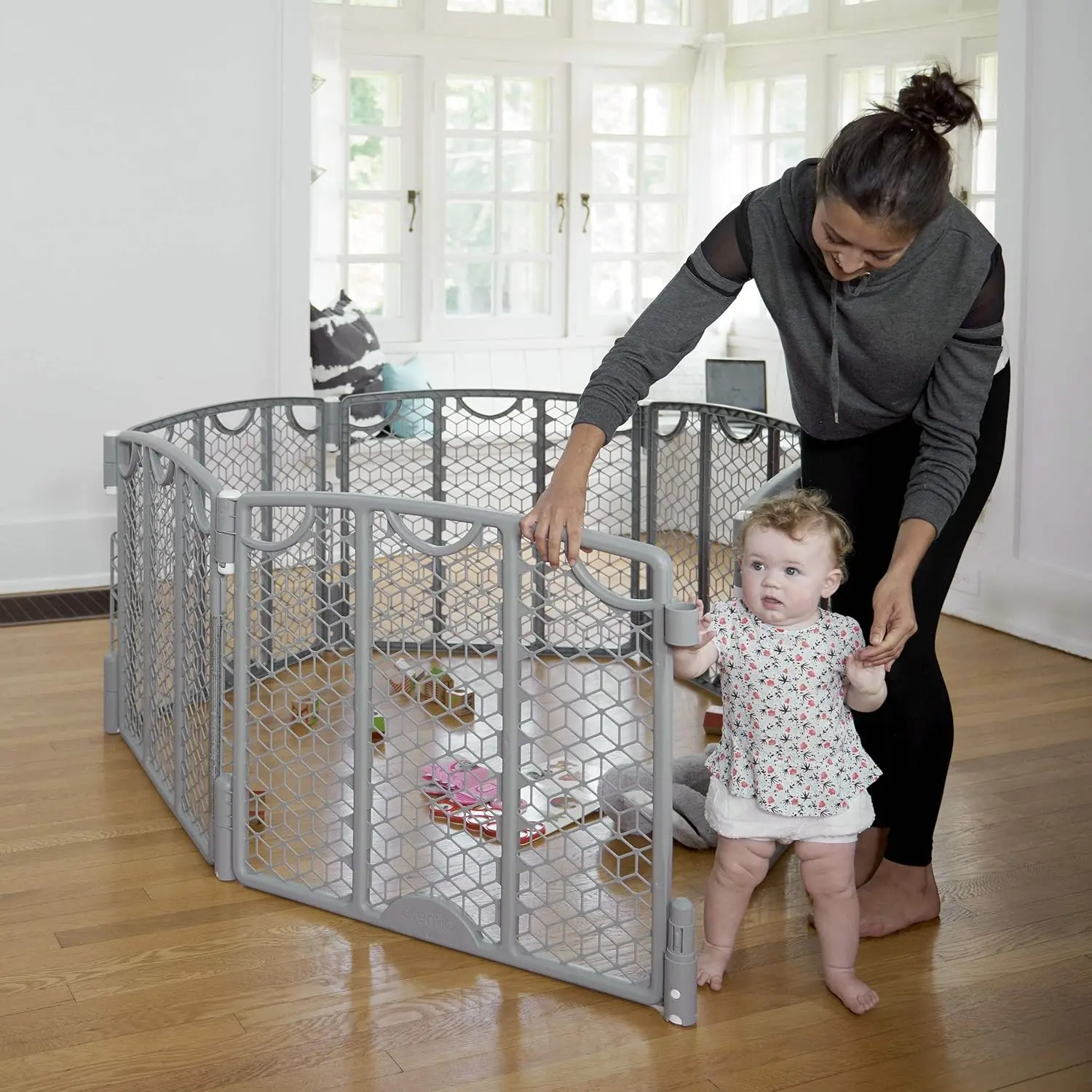 Versatile Play Space Adjustable Play Area, 6-Panel (Cool Gray)