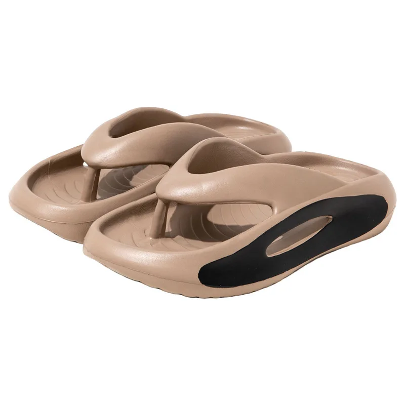 Flip-flops for men's summer outerwear, new non-slip outdoor EVA outdoor beach slippers that feel like stepping on your feet.