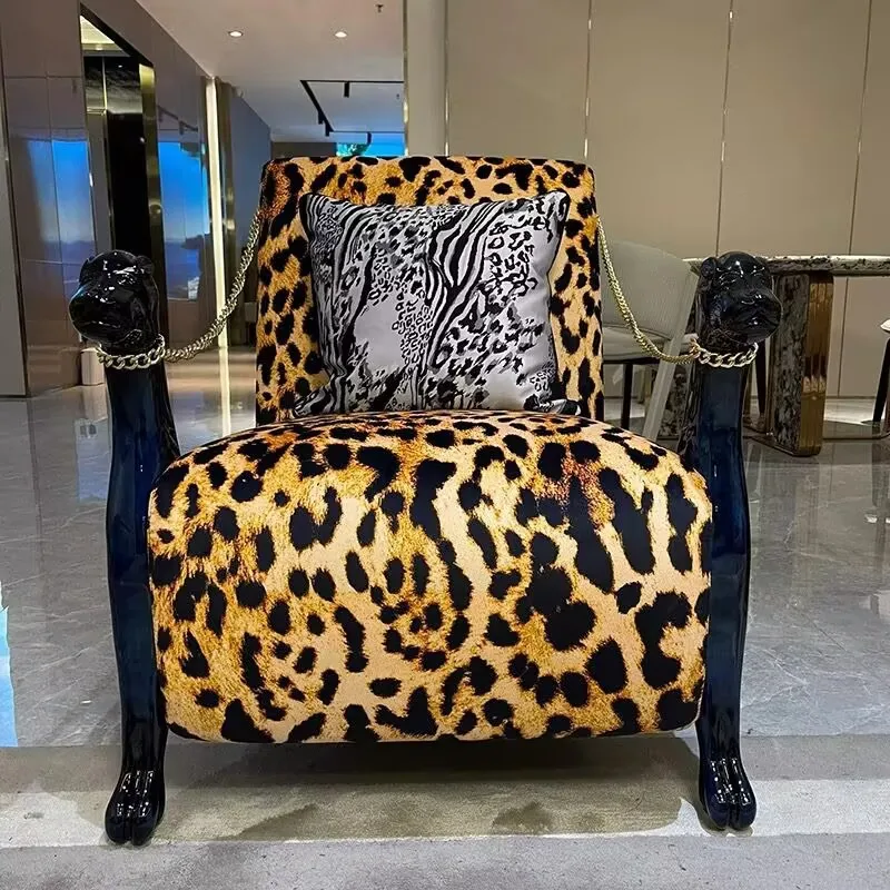 

Italian light luxury leopard print single dog head leisure chair high-end villa fashion snake head pull-up sofa