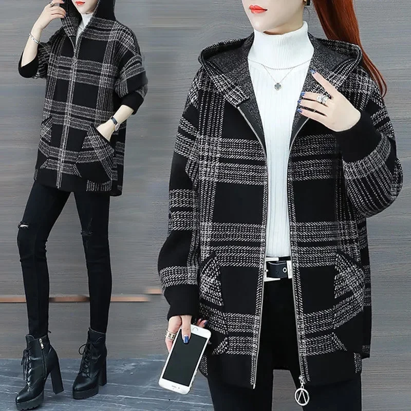 

Women's Hooded Coat 2023 Autumn/Winter New Loose Fit Mom Thickened Zipper Knitted Cardigan Fashionable Versatile Splice Commuter