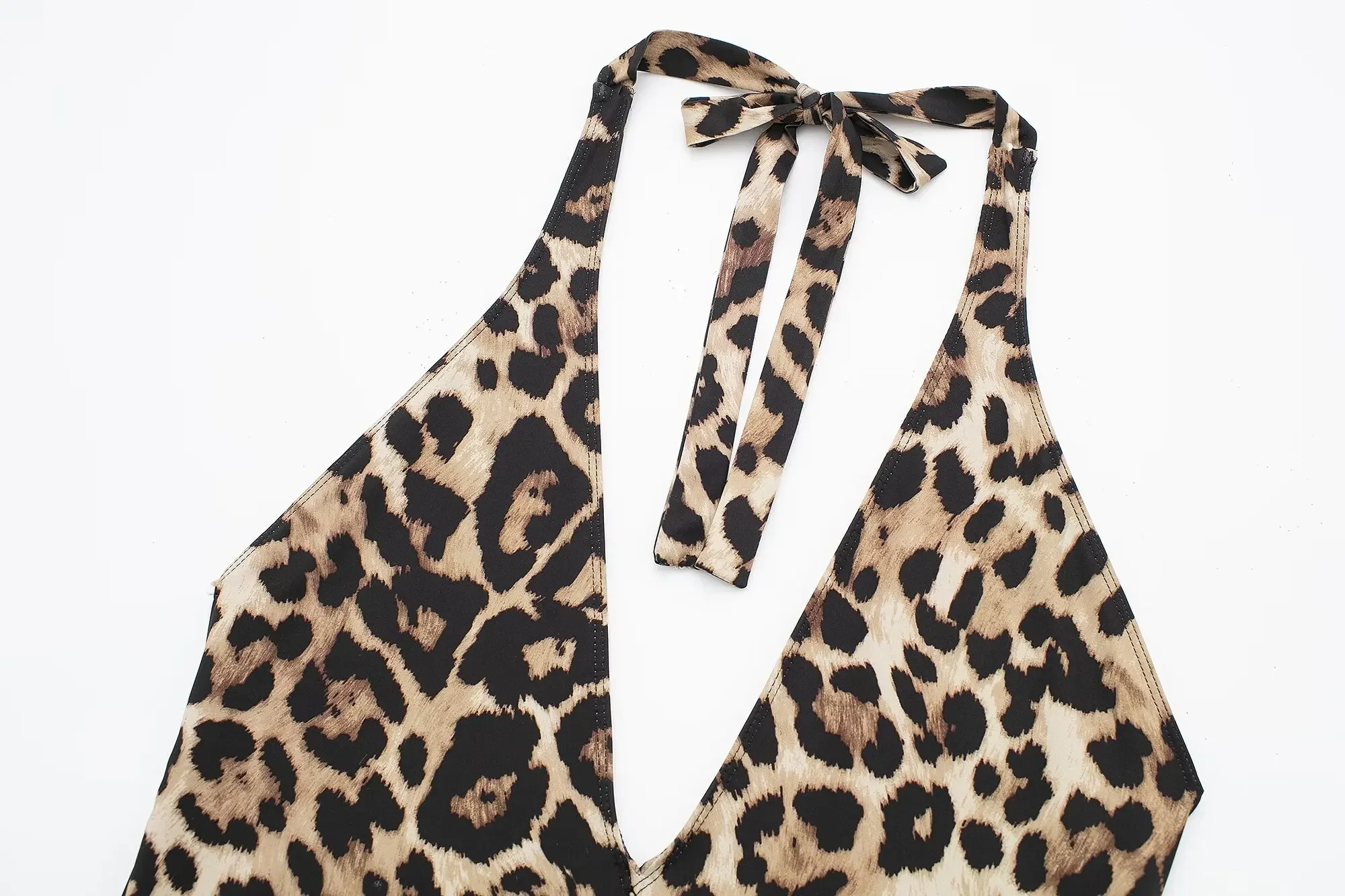 Minibañador con estampado de leopardo para mujer, traje de baño femenino con Espalda descubierta, tacto suave, con cuello colgante, a la moda, 2024