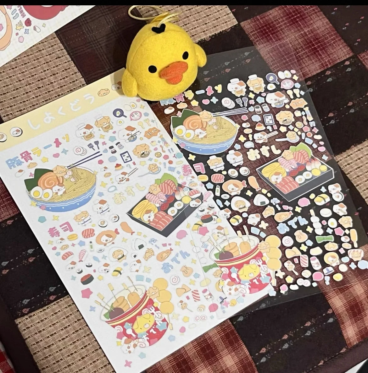 

Closet Dressing Table Stickers