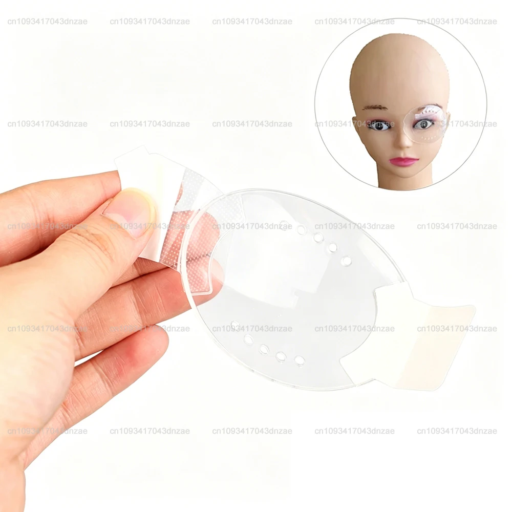 

1 шт. самоклеящийся прозрачный пластиковый защитный экран для глаз с 10 отверстиями, необходимый для ухода за глазами после операции