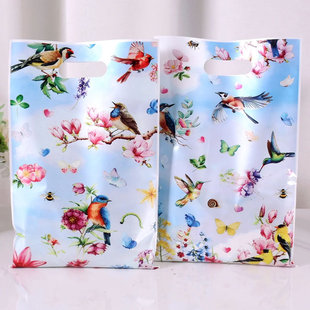 10/20/50 Stück Frühlingsblumen-Vogel-Geschenktüten, Handtasche mit floralem Vogelmuster-Design für Geburtstag, Hochzeit, Party, Verpackungstasche – Detail 2