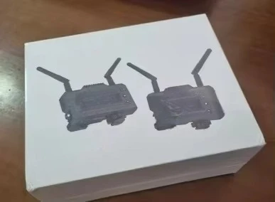 400S PRO II Wireless Video Transmitter System and Receiver for Live Streaming view 4