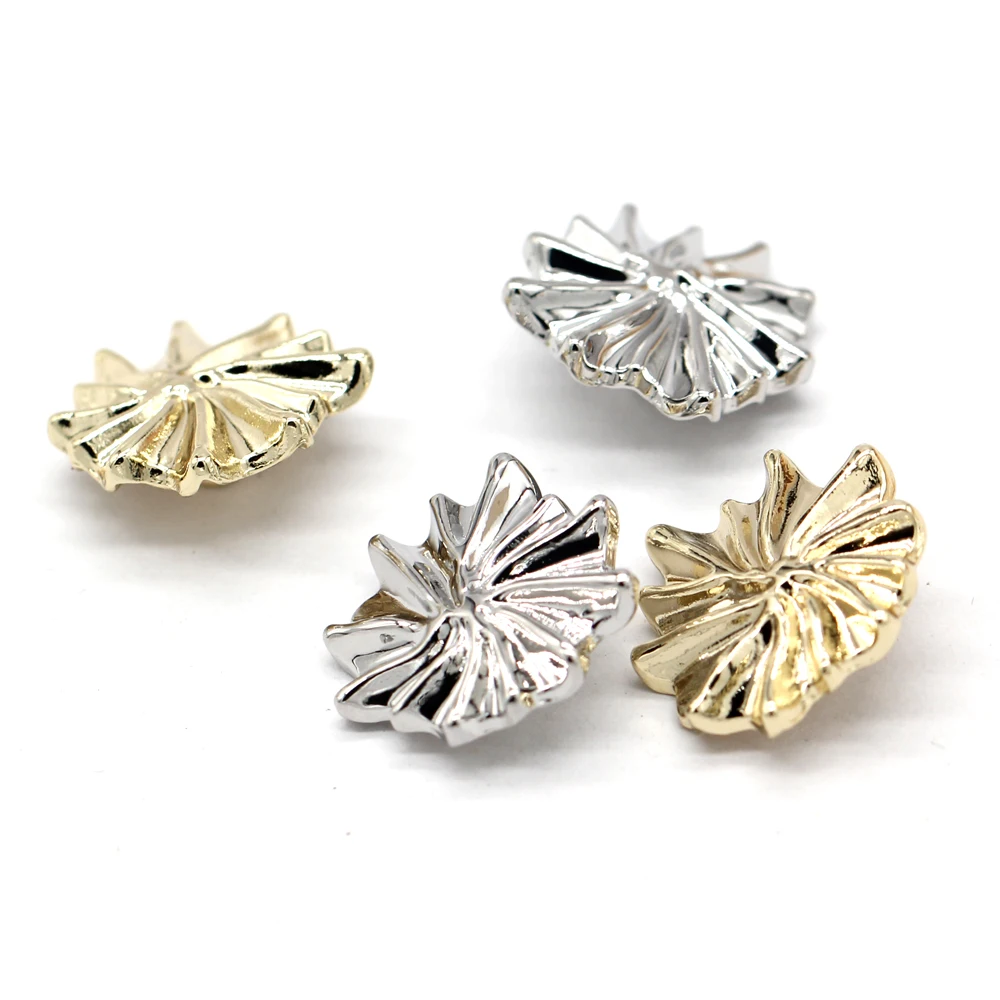 HENGC 20/23/40 مللي متر موضة زهرة شكل الذهب أزرار معدنية للملابس النساء بدلة معطف الزينة اليدوية الخياطة اكسسوارات