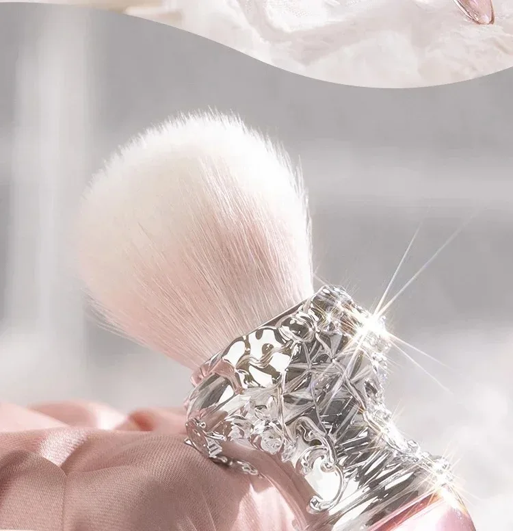 フラワーノーズ スワンバレエ ブラッシュ スティップリングブラシ ウール 均一にパウダーを塗布