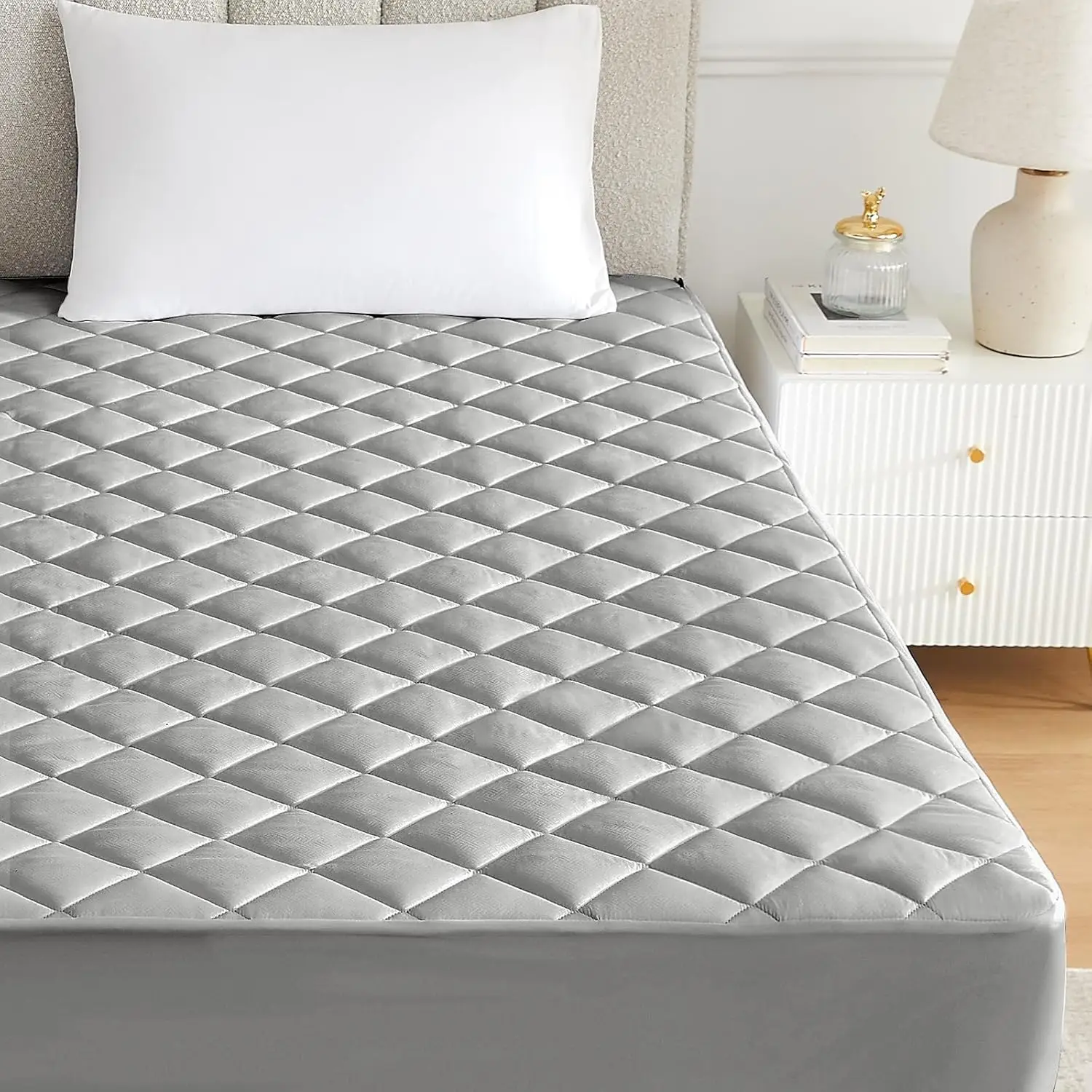 

Queen Quilted Fitted Mattr Pad Cooling Mattr Protector Queen Size Mattr Cover Soft Breathable Mattr Topper With Deep Pocket