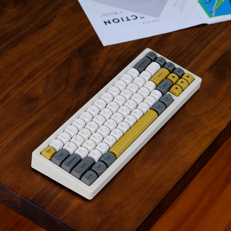 Рисунок 6 - KBDiy 142 клавиши в стиле ретро