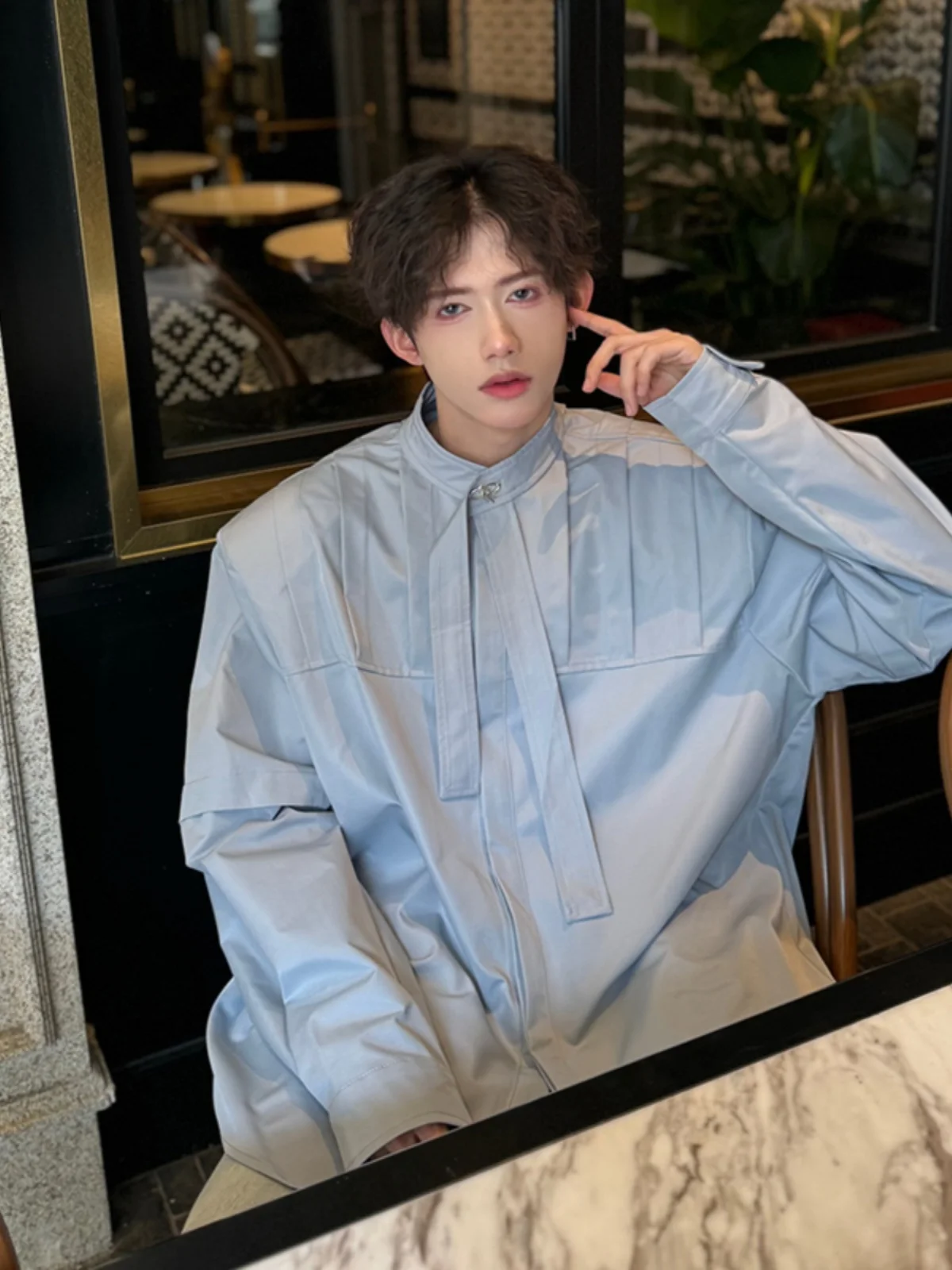 

Summer Men's Long Sve irt Thin Pad oulder Pleated Sa Stand Collar Cool Feeling Blue Sun Protection Youth Faion