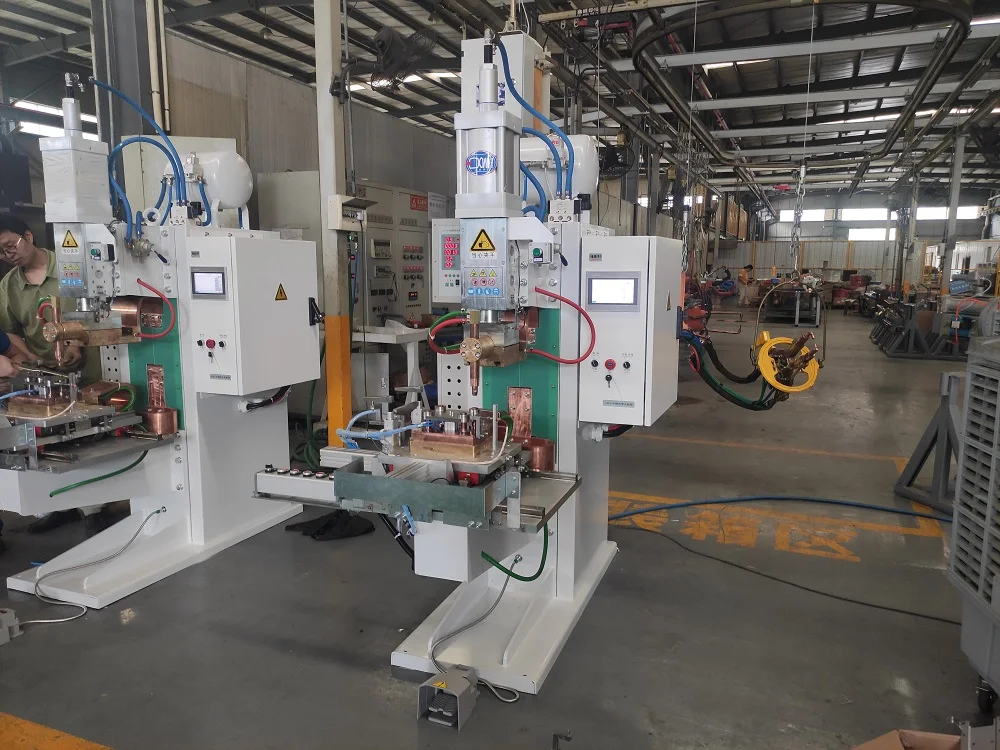 تعمل آلة لحام البقعة الأوتوماتيكية الهوائية ذات المرحلة الواحدة