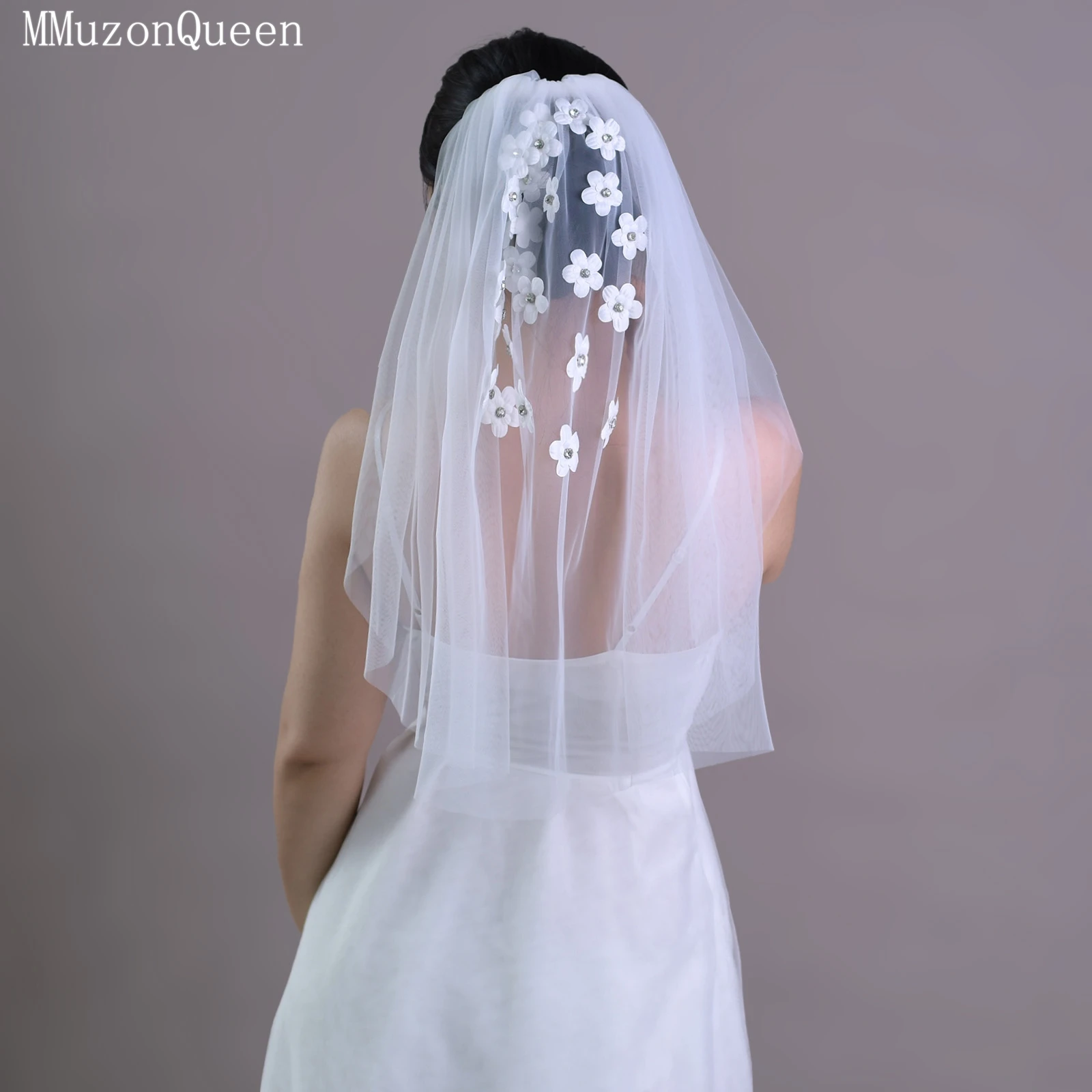 topqueen-v46-美しい-3d-小さな白い花のブライダルショートベール-60-センチメートル肘丈単層ナイロンチュールウェディングベール
