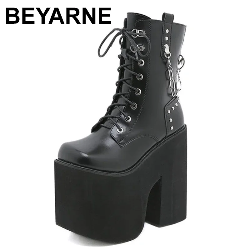 

Goth Rivet emo Shoes Platform Heeled Boots Women Big Size Chain Metal Decoration Chunky Heels Combat Boots Mid Calf