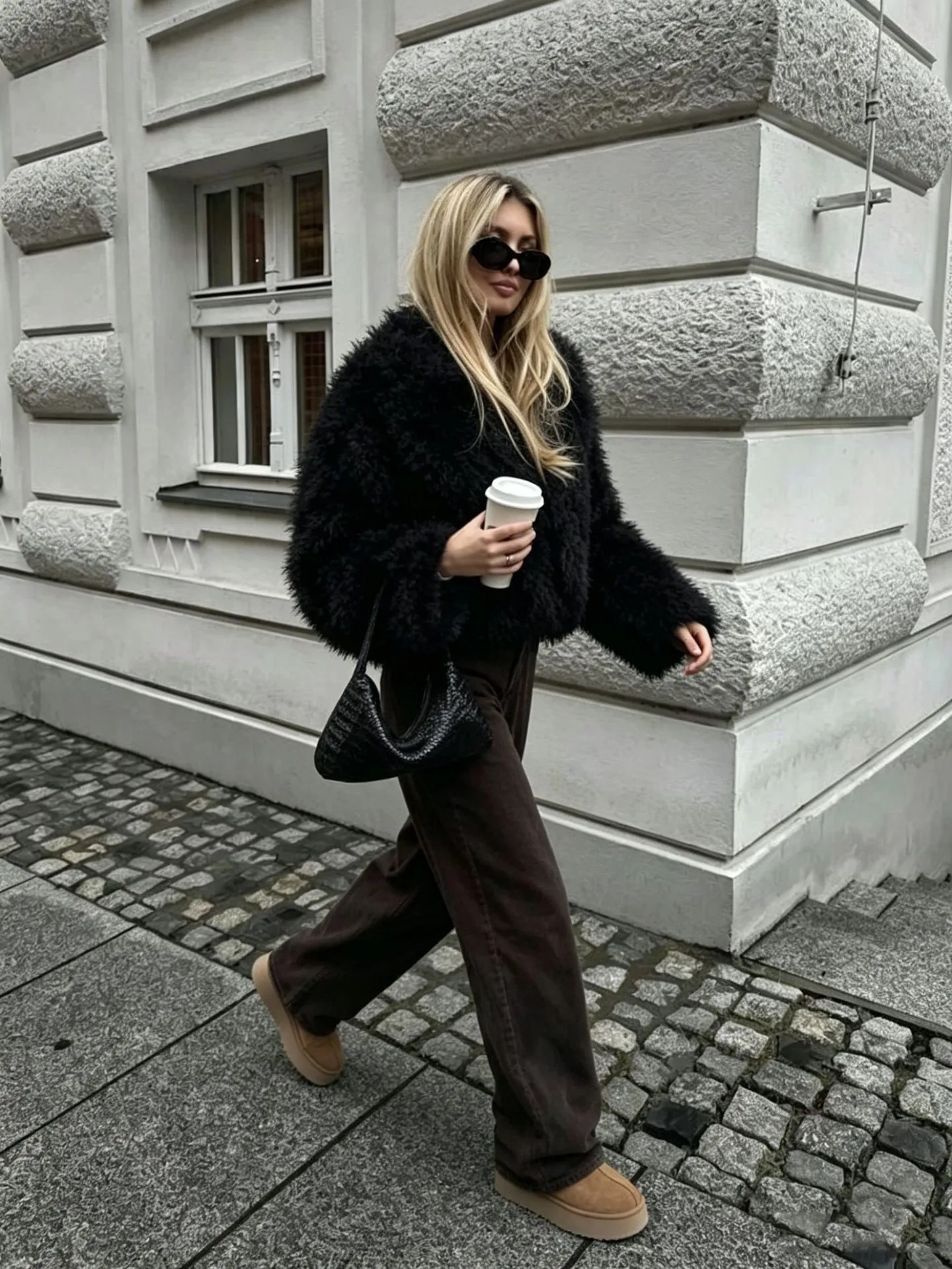 Short Coat Top with Zipper Closure Regular Fit Commuter Women Winter Jacket No Hood Elegant Regular Sleeve Loose Fit Round Neck