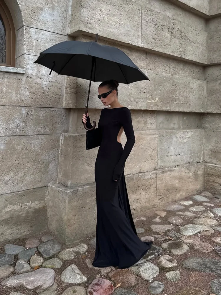 Abito lungo sexy senza schienale nero da donna elegante solido manica lunga abiti lunghi slim pieghettati vuoti 2025 abiti da sera da donna