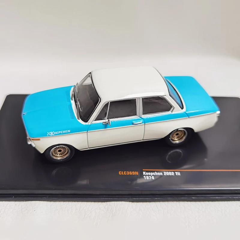 1:43 Scale 2002 Tii 1974 Alloy Car Model Collection Ornaments