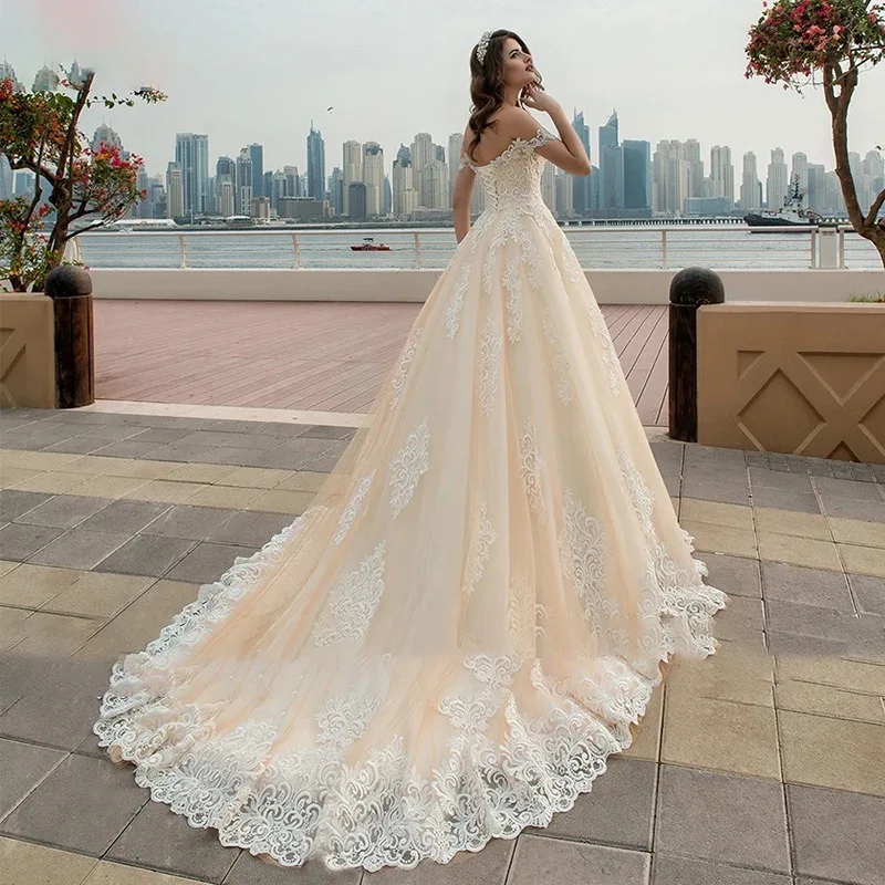 Prachtige kanten applique trouwjurken off-shoulder liefje bruidjurken licht champagne kant-up nieuwe vestidos aanpassen