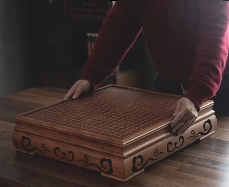 Go Weiqi Baduk whole set including chessboards and chess pieces.