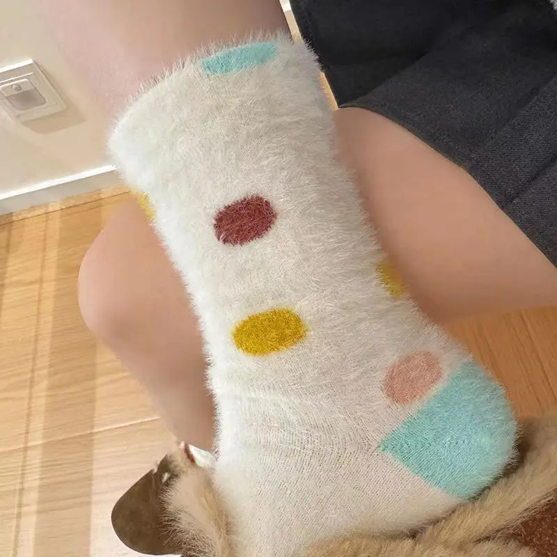 Women\'s Autumn Winter Socks Mid Tube Cute Mink Velvet Sock Thickened Warm Sleeping Floor Stockings Furry Solid Color Simple Sock