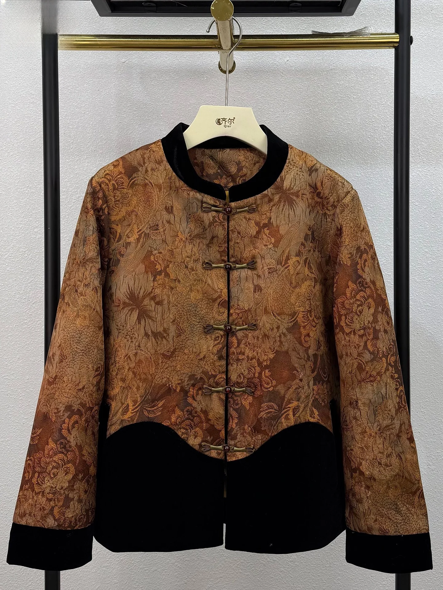 

New Faion Splicing Cotton Patchwork Jaet with Button for Middle-Aged And ly Mothers Winter Thiened Warm Satin Coat