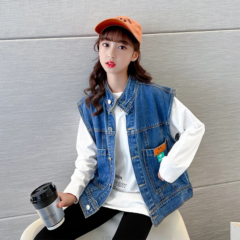 New Fashion Kids Girl Denim Vest Wasitcoat with Smile Face Outerwear Vintage Blue Children Casual Sleeveless Denim Jacket Outfit