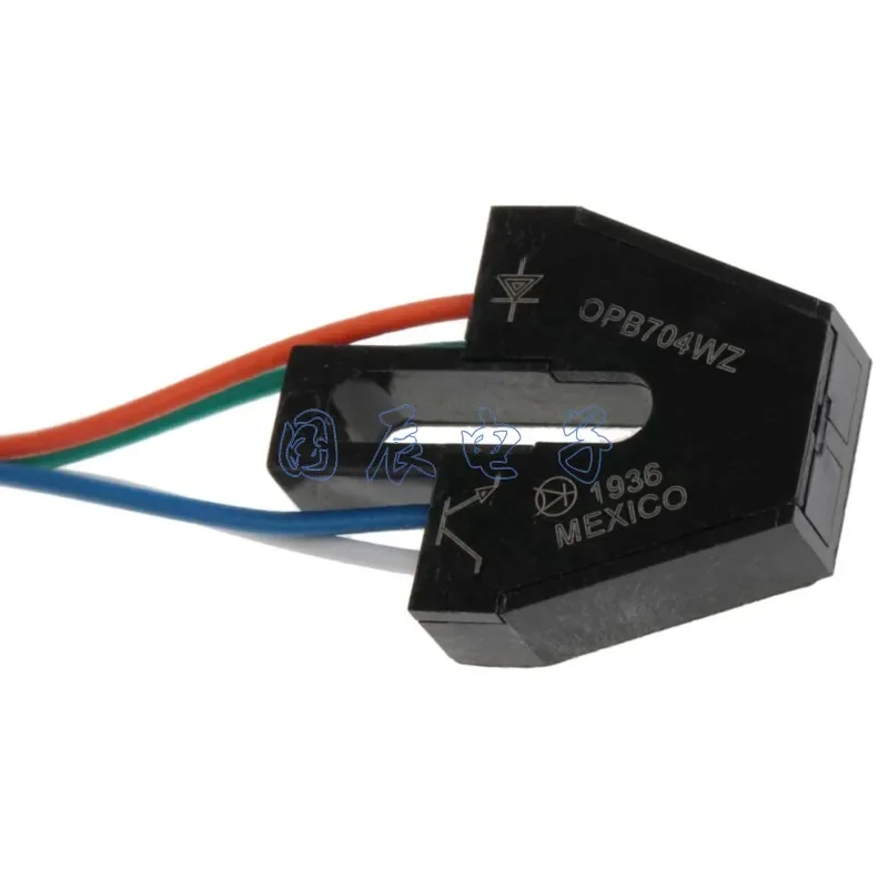 

OPB704WZ direct shot in stock, new original MEXICO photoelectric sensor TT
