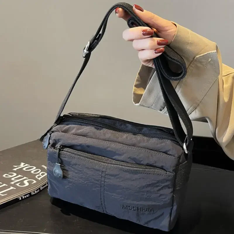 

Casual Soft Nylon Shoulder Bags Large Capacity Sewing Thread 2025 Hot Sale Versatile Handbags for Women Zipper Solid Color