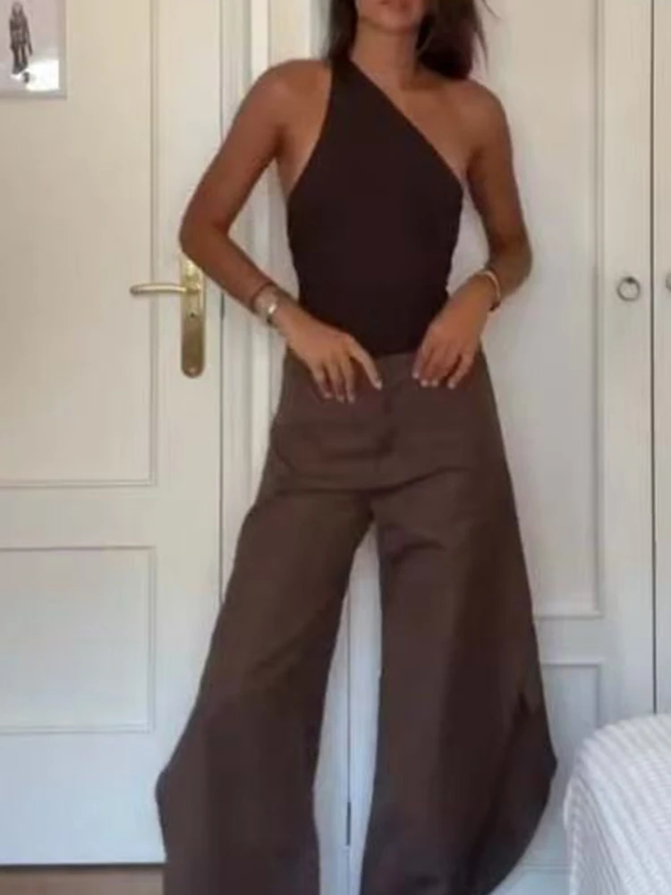 Casual cor sólida roupas de férias senhora sem mangas oco para fora magro duas peças design moda estilo slash colarinho topos & calças conjuntos