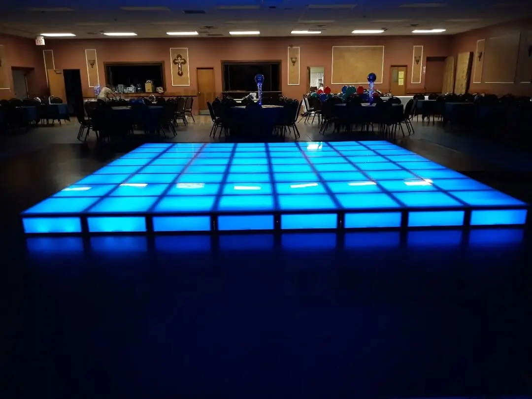 

FSDKX Sound Active DJ Disco ProX Large Size Lumo LED Stage Cube Wedding Runway Walkway Acrylic Stage for Event Rentals