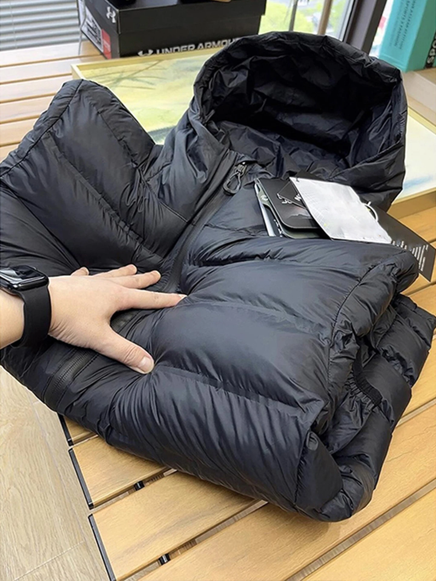 

Black Hooded down Cotton Jacket Men's Winter Lightweight Outdoor Sports Warmth Insulation Clothing Northeast Cold Resistant Coat